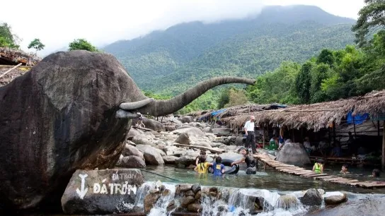 Head To The Refreshing Elephant Springs