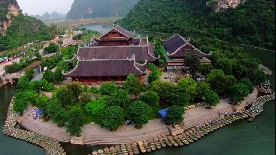 Trang An Ecological Park Bai Dinh Temple Full Day
