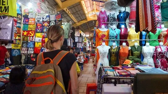 Explore The Bustling Ben Thanh Market