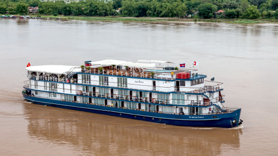 Heritage Line Jayavarman Cruise Upstream 8 days: Saigon - Siem Reap