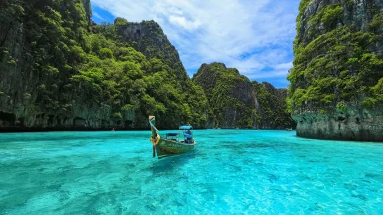 Day 3 Phi Phi Lay Island