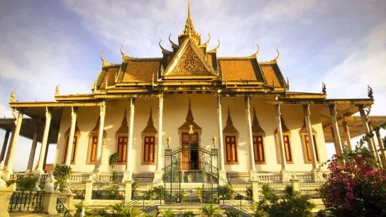 Day 2 The Facade Of Silver Pagoda