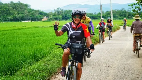 Enjoy The Relaxing Ride Outside Of The City