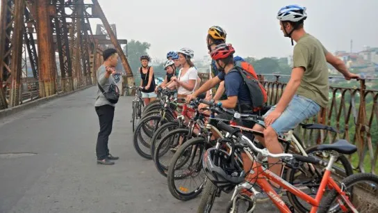 Hanoi Half Day City Tour On Bike