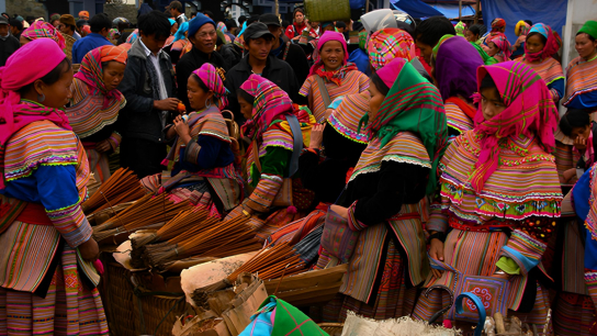 Sapa with Bac Ha Market 2 days