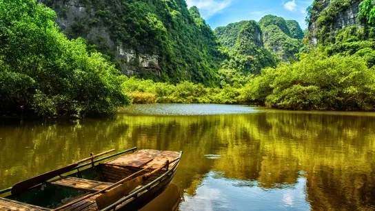 Trang An Ecological Park Bai Dinh Temple Full Day
