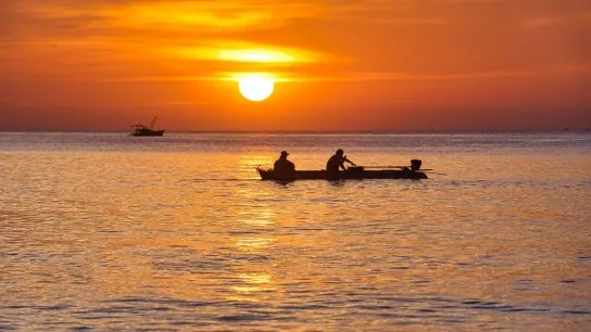 Watch The Phu Quoc Sunset With Vibrant And Romantic Colors