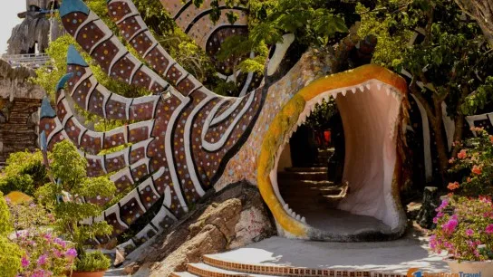 Take A Tour To The Unique Tri Nguyen Aquarium