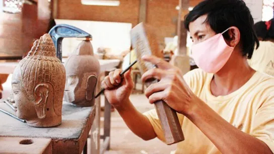 Explore The Unique Traditional Arts And Crafts