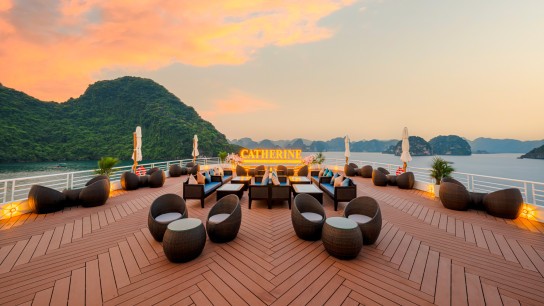 Catherine Cruise 2 Days 1 Night