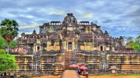 The Baphuon Is A Stunning Three Tiered Temple Mountain With Appealing Baphuon Carvings