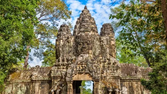 The Victory Gate Is One Of The Five Gates With Beautiful Ancient Marvels