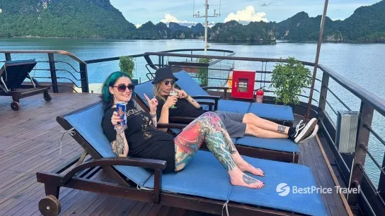 Day 3 Enjoy A Drink On Sundeck In The Afternoon