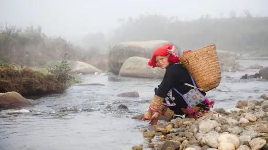 Day 2 A Dzao Woman In Traditional Clothes