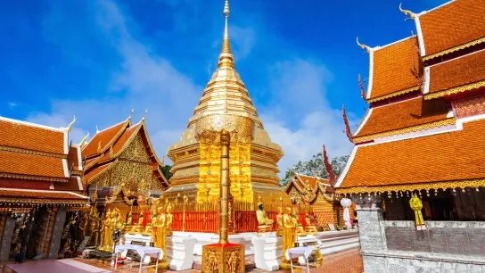 Day 5 Visit The Stunning Wat Phrathat Doi Suthep