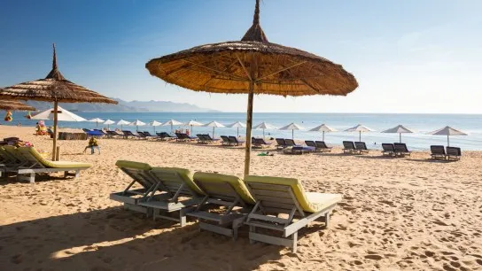 Day 7 Sunbathing On Nha Trang's Beautiful Beach