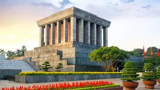 Day 9 The Sacred Ho Chi Minh Mausoleum