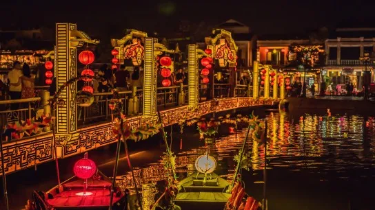 Day 3 Vibrant Hoi An At Night