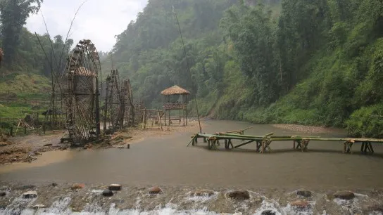 Day 4 Visit The Water Stream In Cat Cat Village