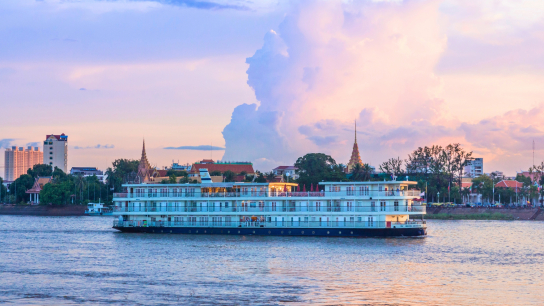 RV Mekong Navigator Cruise Downstream 8 days: Siem Reap - Saigon