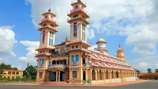 Day 3 Visit The Sacred Cao Dai Temple In Tay Ninh Province
