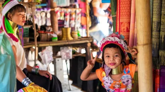 Day 4 Discover The Unique Culture Of The Pagagayaw Karen Hill Tribe