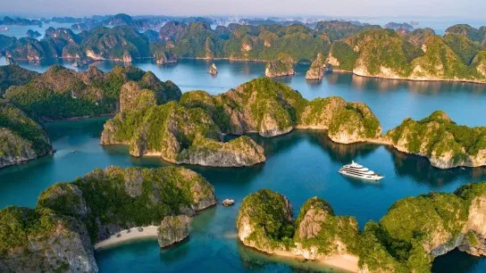 Day 4 Spend A Night On A Halong Bay Cruise