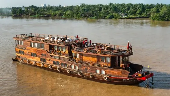 Day 13 & 14 Experience Dinner Cruises On The Sai Gon River
