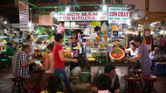 Day 8 Explore Iconic Sites Like Ben Thanh Market