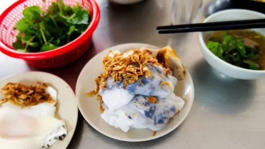 Day 1 Taste The Authentic Vietnamese Flavor With Banh Cuon