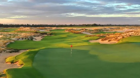 Day 4 Relax By The Sea At Hoiana Shores Golf Club