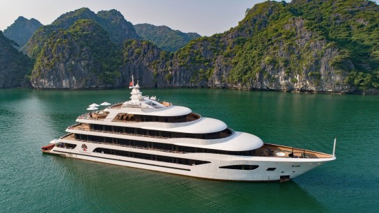 Scarlet Pearl Cruise 4 Days 3 Nights