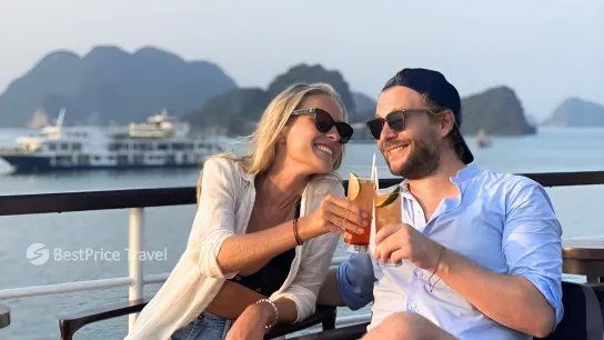 Day 4 Spend A Night On A Halong Bay Cruise
