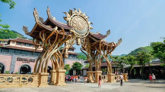 Day 1 Step Through Time Gate Into Ba Na Hills’ Fantasy World