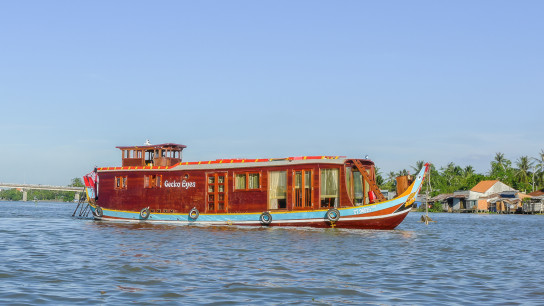 Gecko Eyes Cruise 3 days: Saigon - Phnom Penh (Speedboat)