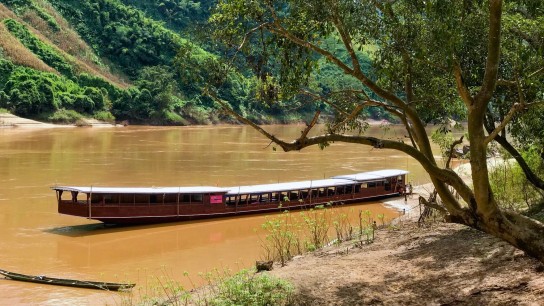 Shompoo Cruise Downstream 2 days: Huay Xai - Luang Prabang