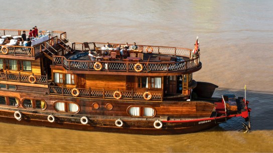 Mekong Eyes Classic Cruise 3 days: Saigon - Phnom Penh (Speedboat)