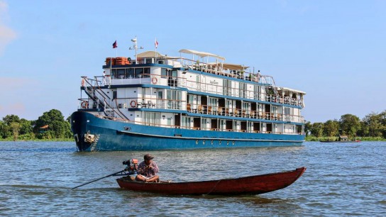 Heritage Line Jayavarman Cruise Upstream 5 days: Phnom Penh - Siem Reap