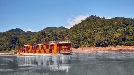 Mekong Pearl Cruise Downstream 11 days: Chiang Rai - Vientiane