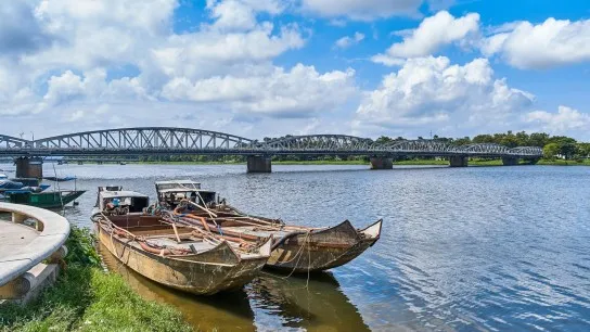 Day 5 Cruise Along The Serene Perfume River