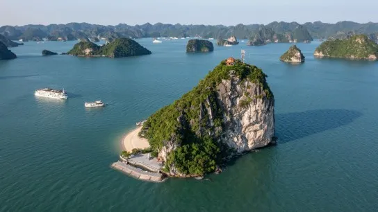 Day 12 Climb To The Top Of Ti Top Island For A Panoramic View Of The Bay