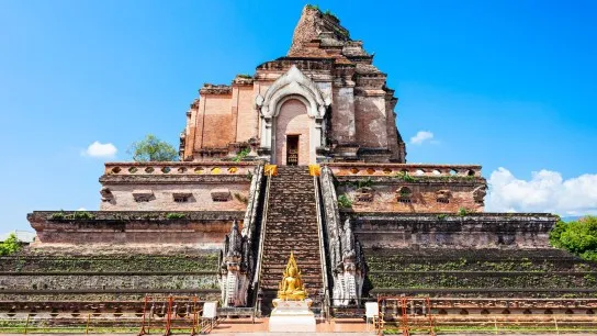 Day 6 Admire The Ancient Structure Of Wat Chedi Luang The Silent Guardian Of Chiang Mai’s Glorious Past