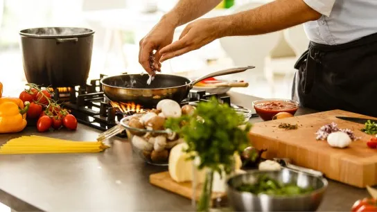 Authentic Hanoi Countryside: Manh Farm & Cooking Class Full Day