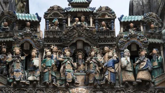 Admire Intricate Ceramic Figures Showcasing Traditional Vietnamese Craftsmanship