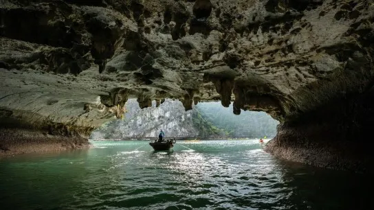 Day 3 Paddle Through Luon Cave And Enter A Hidden World Of Calm Waters