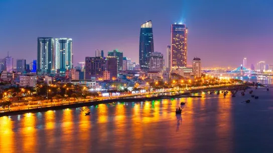 Day 1 Feel The Energetic Vibes Of Da Nang’s Lively City Atmosphere At Night