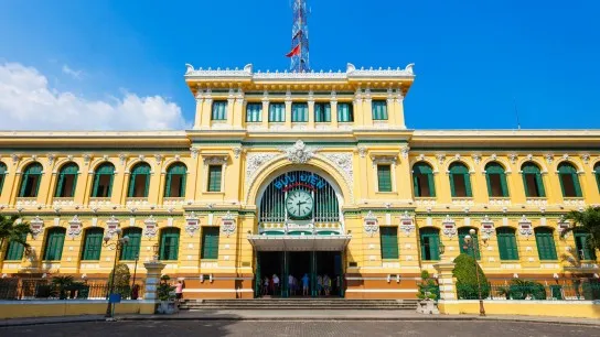 Day 1 Admire French Colonial Architecture At The Iconic Saigon Central Post Office