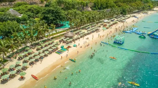 Day 3 Stroll Along Tranquil Tranh Beach Surrounded By Lush Green Hills