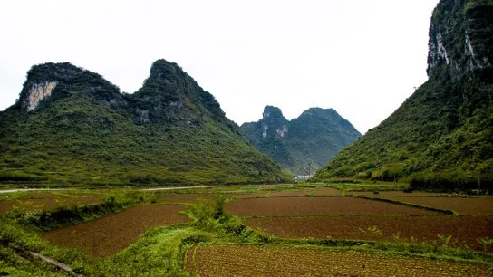 Day 2 Stand In Awe Of Majestic Peaks At Dong Van Karst Geopark