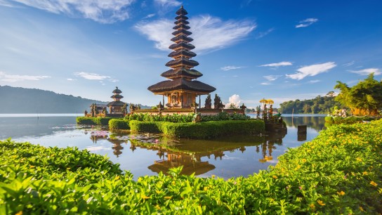 Spiritual Thailand & Serene Bali: Cultural & Beach Retreat 15 days